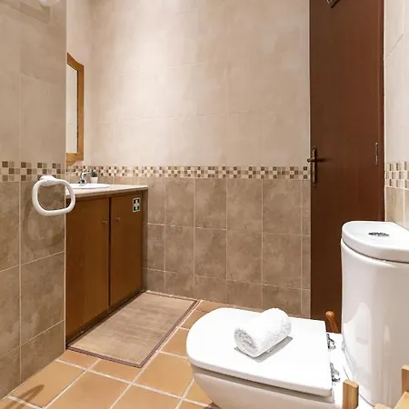 Second Semesterbostad